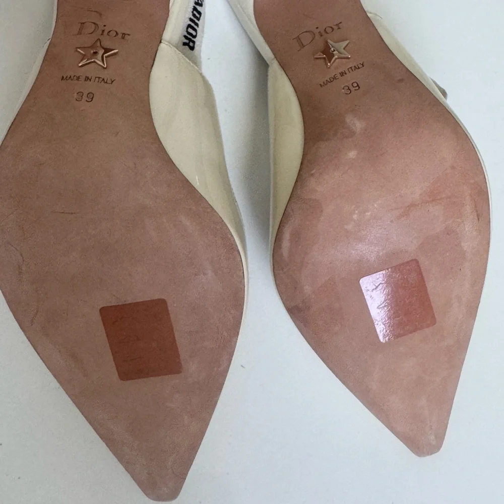 Christian Dior J’Adior Slingback Pumps Size 39 | Cream Patent Leather - Picture 6 of 10